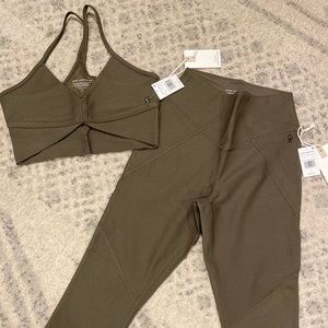 NWT Good American Sea Turtle Crop Top/Bra. Never even tried on!